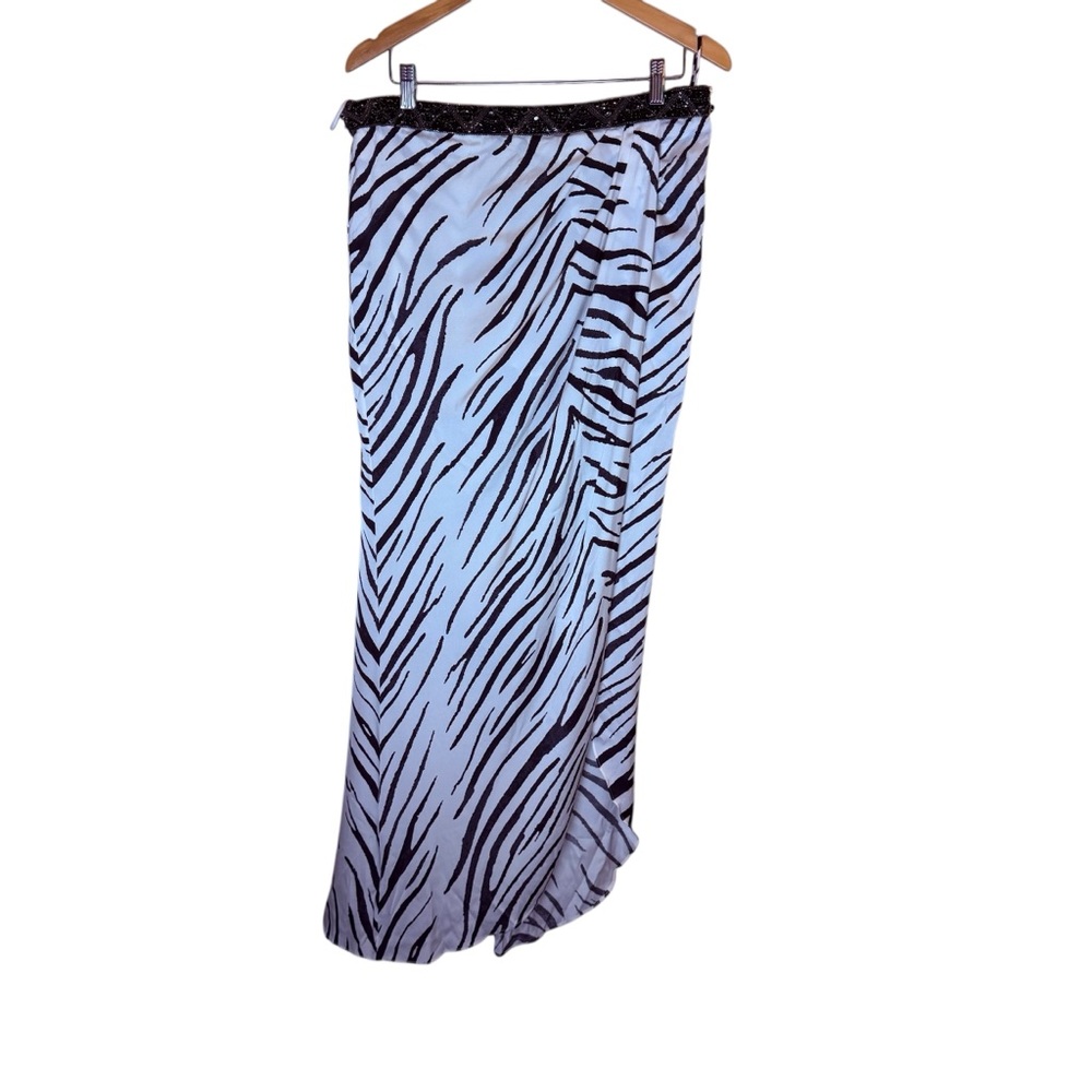 Haute Hippie Black and White 100% Silk Zebra Print Skirt with Rhinestone Waist L